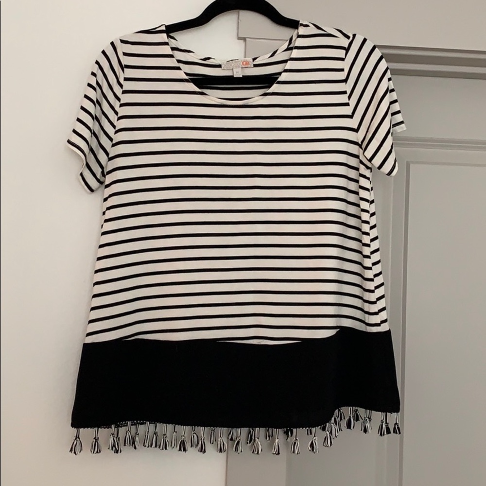 GB stiped fringe tee